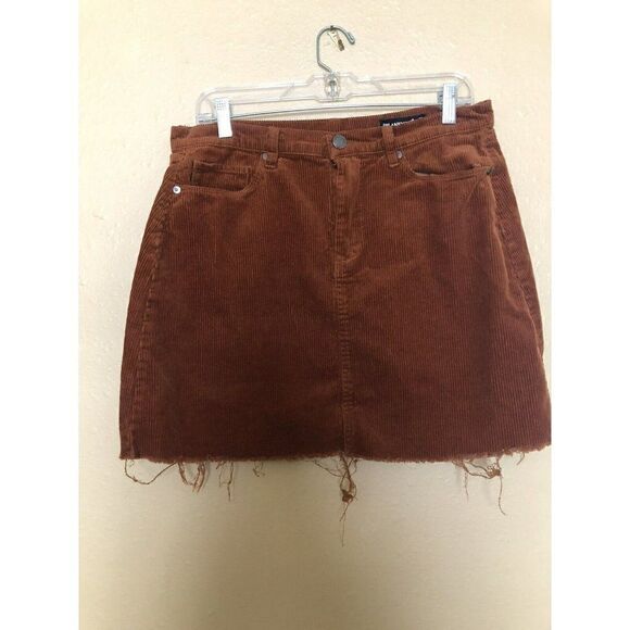 Blank NYC Atlas Skirt Women's Brown Corduroy A-Line mini Skirt Size 31 - Picture 2 of 8